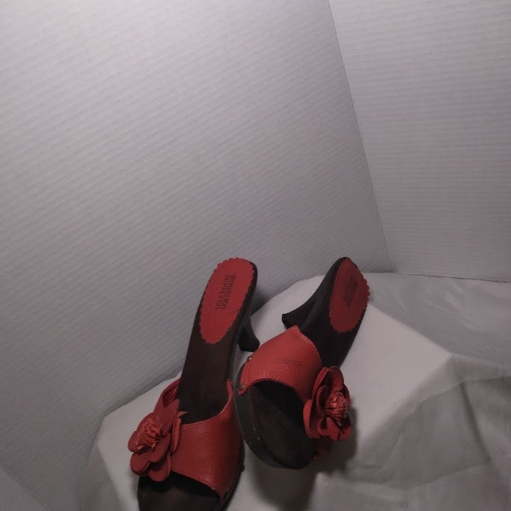 Ruby Heeled Slippers - Picture 4 of 4